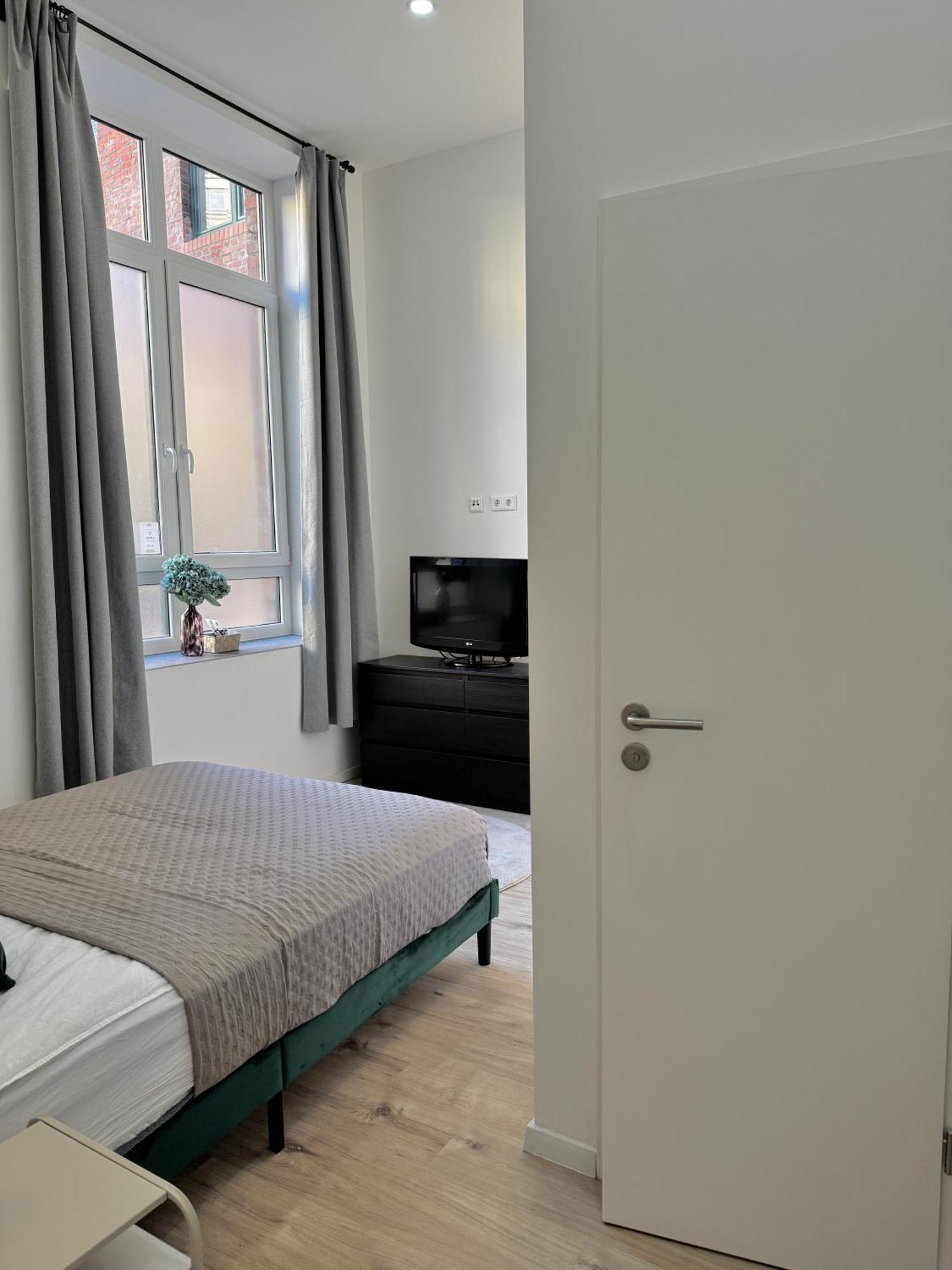 Heaven Homes - Doppelzimmer Mit Eigenem Bad Düsseldorf Exteriér fotografie